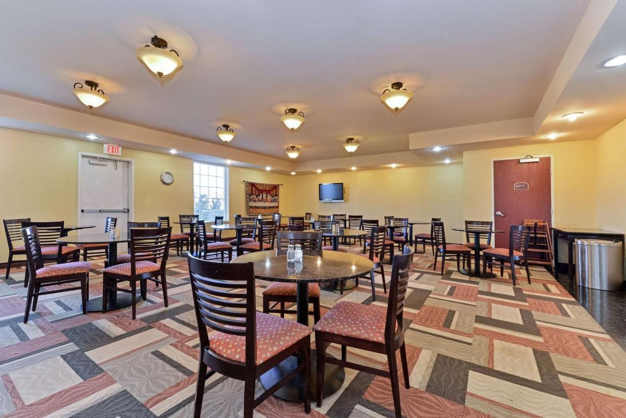 Express Inn & Suites Norman Dış mekan fotoğraf