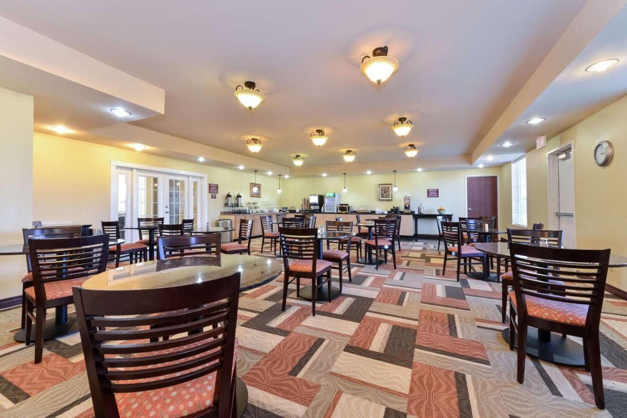 Express Inn & Suites Norman Dış mekan fotoğraf